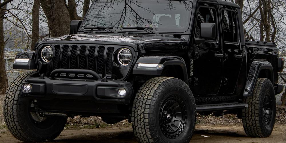 Jeep Gladiator Black Rhino Barrage